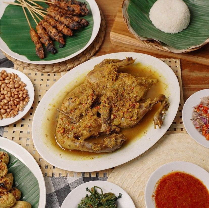 Ayam Betutu Bali: Discover the Rich Flavors and Best Places to Try It